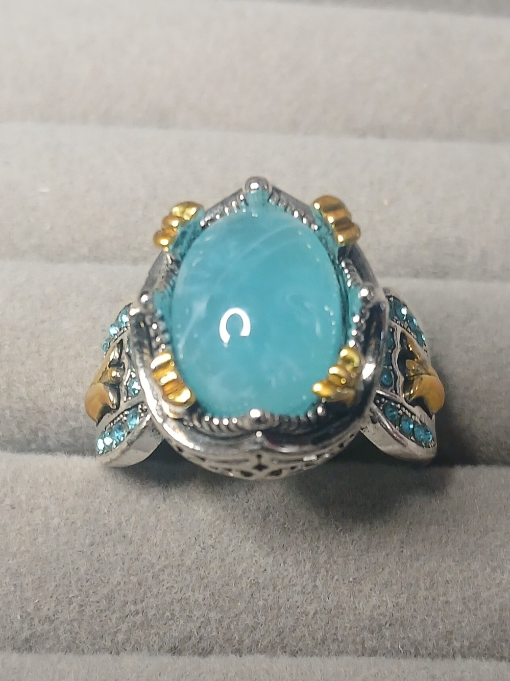 Aquamarine Oval Statement Ring with Two-Tone Accents